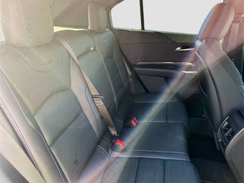 2024 Cadillac XT4 Sport