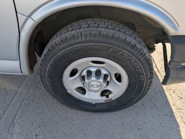 2016 Chevrolet Express LS 2500