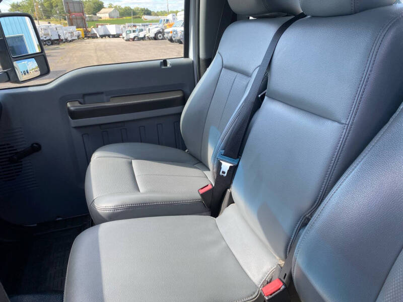 2013 Ford F-350 Super Duty XL