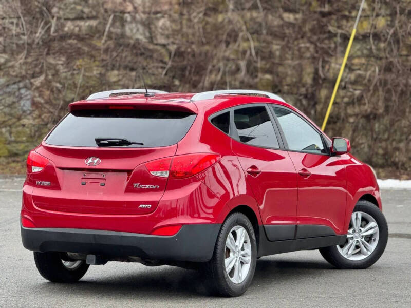 2011 Hyundai Tucson