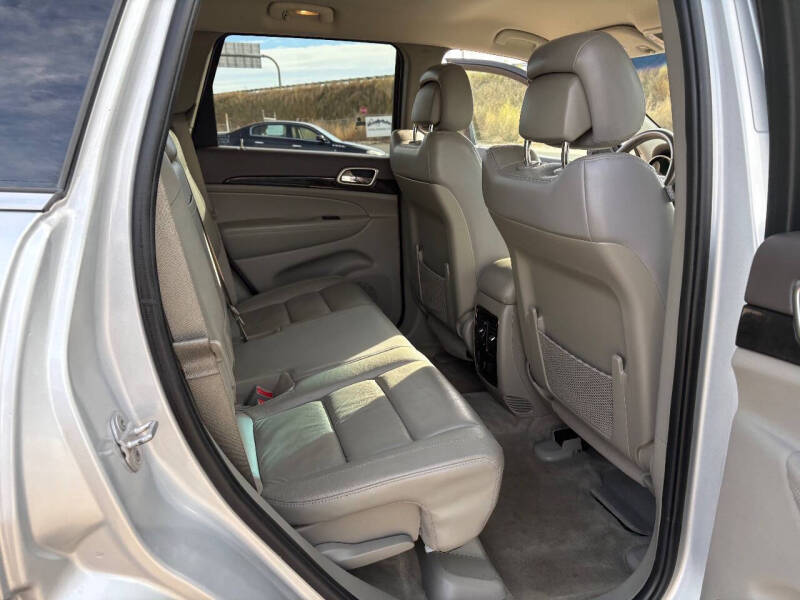 2012 Jeep Grand Cherokee Laredo