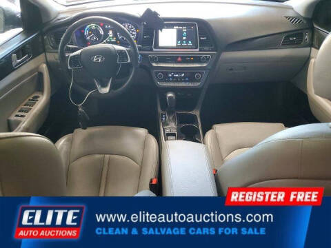 2018 Hyundai Sonata Hybrid