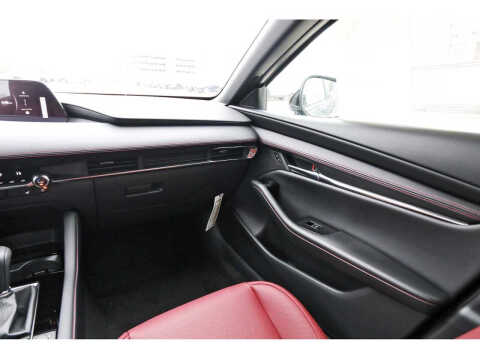 2026 Mazda Mazda3 Hatchback 2.5 S Carbon Edition