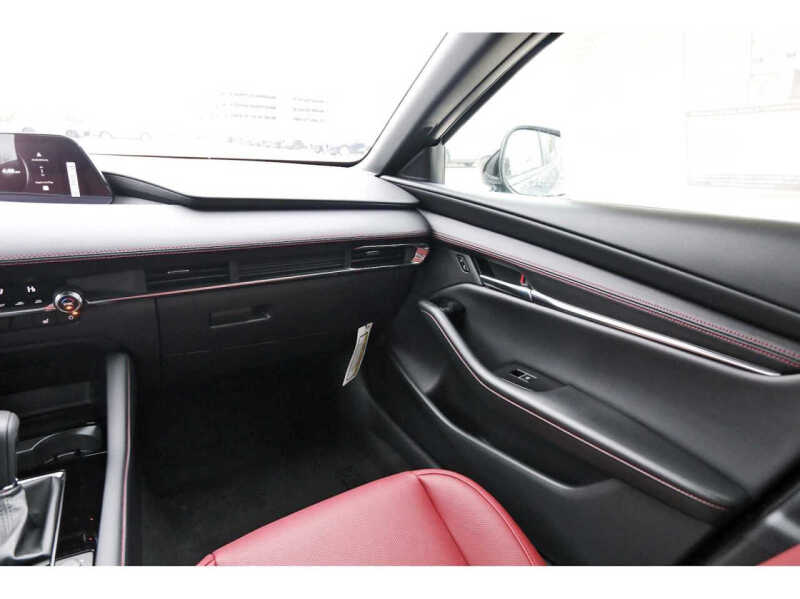 2026 Mazda Mazda3 Hatchback 2.5 S Carbon Edition