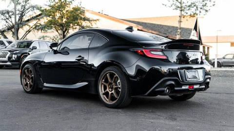 2024 Toyota GR86 Premium