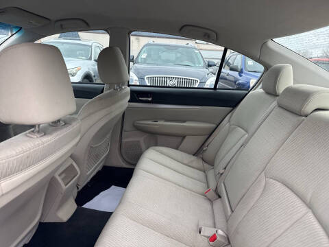 2011 Subaru Legacy 2.5i