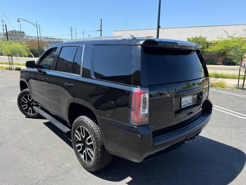 2017 GMC Yukon SLT