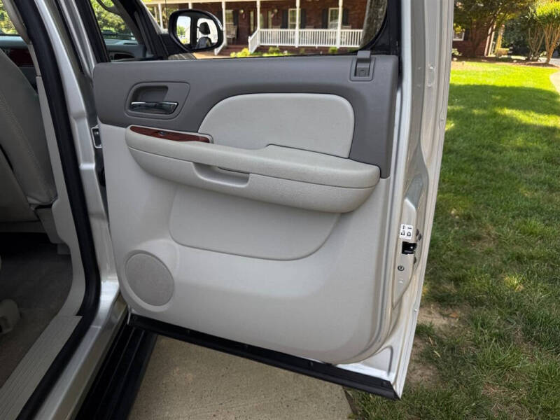 2010 Chevrolet Avalanche LT