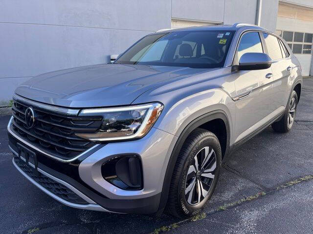 2024 Volkswagen Atlas Cross Sport SE 4Motion
