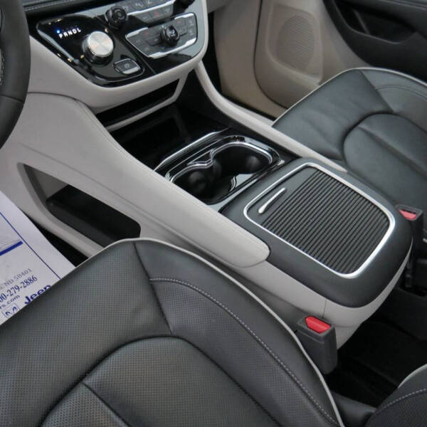 2024 Chrysler Pacifica Limited