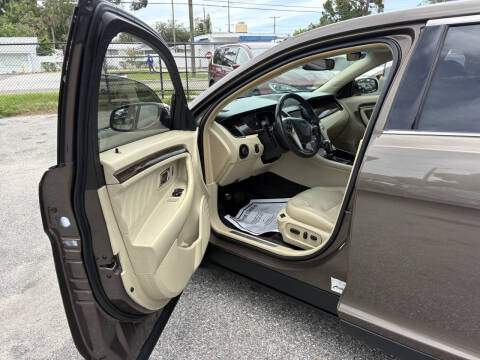 2015 Ford Taurus Limited