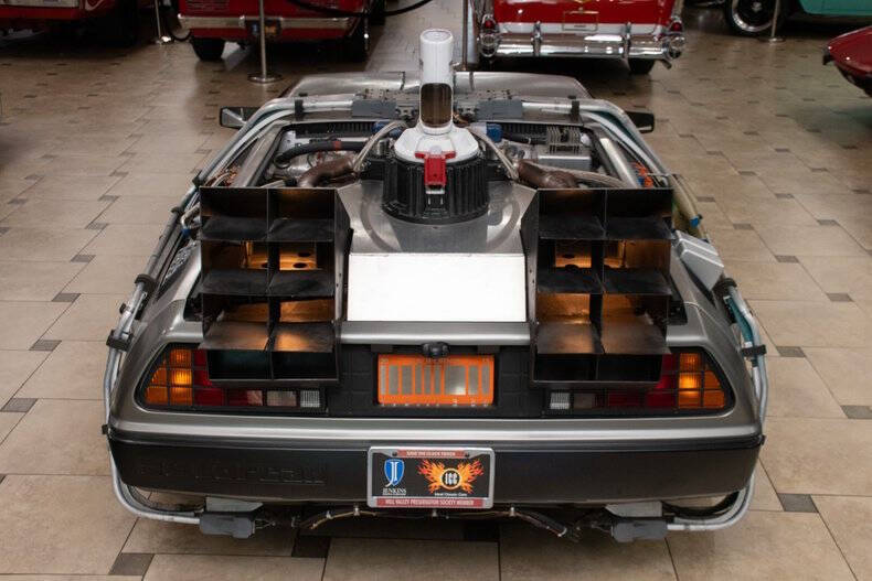 1981 DeLorean DMC-12