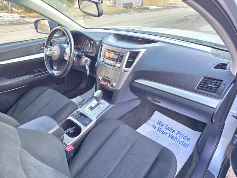 2013 Subaru Outback 2.5i Premium