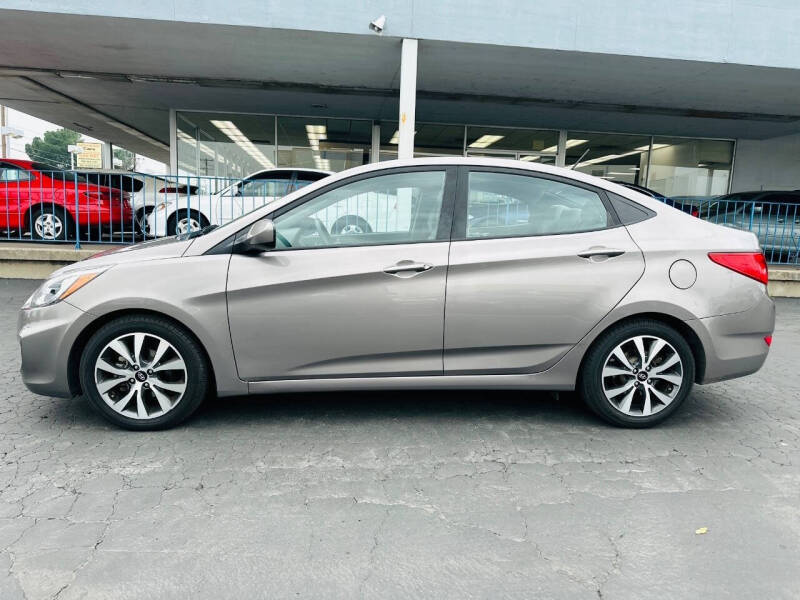 2017 Hyundai Accent Value Edition