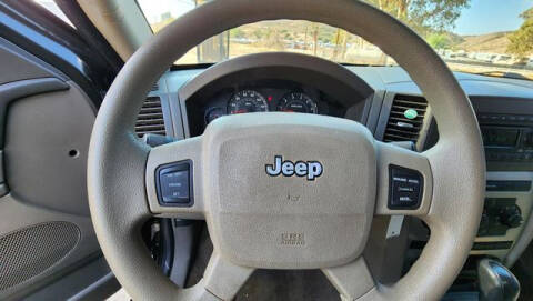 2006 Jeep Grand Cherokee Laredo