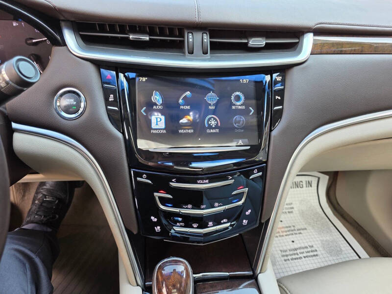 2013 Cadillac XTS Luxury Collection
