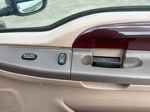 2004 Ford Excursion Eddie Bauer