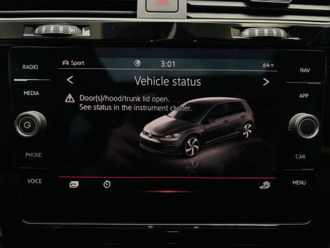 2021 Volkswagen Golf GTI Autobahn