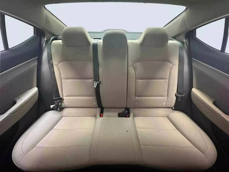 2020 Hyundai Elantra