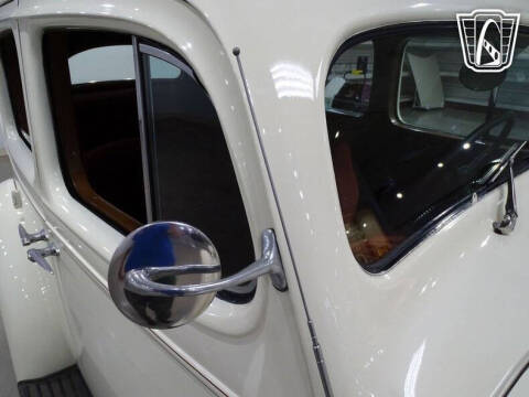 1936 Packard Eight Sedan