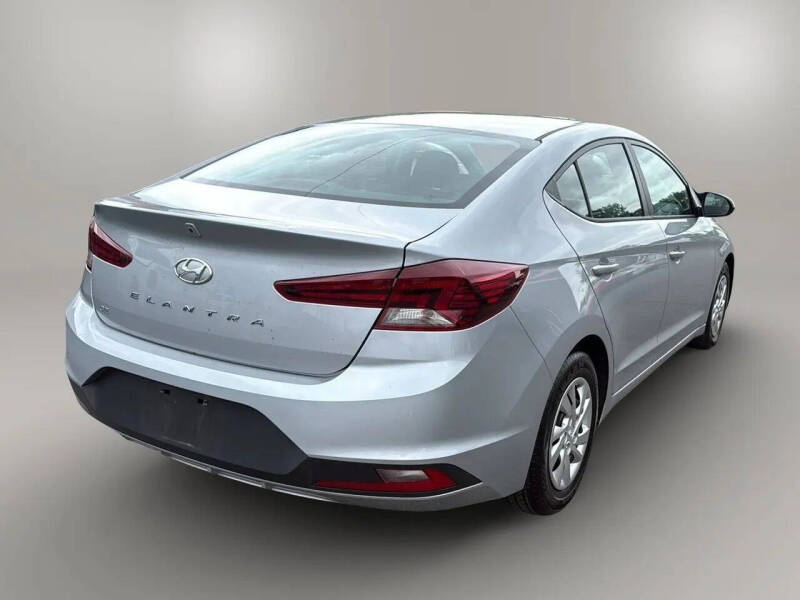 2020 Hyundai Elantra
