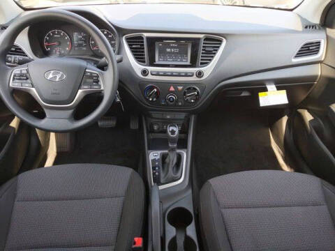 2019 Hyundai Accent SE