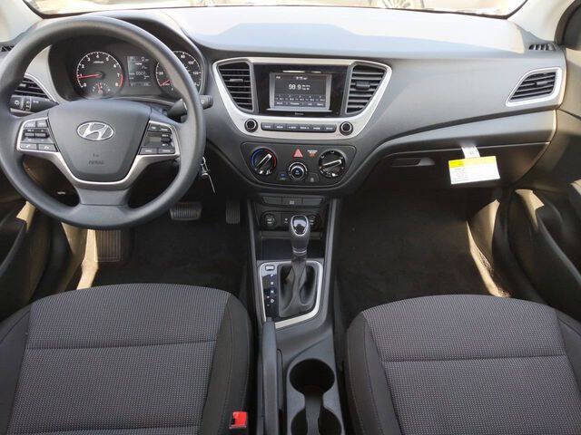 2019 Hyundai Accent SE