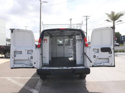 2023 GMC Savana 2500