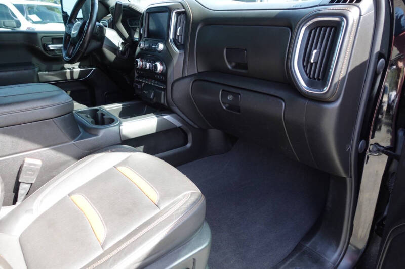 2023 GMC Sierra 2500HD AT4