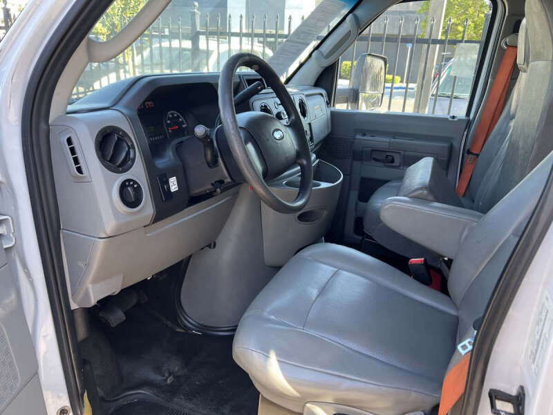 2019 Ford E-Series