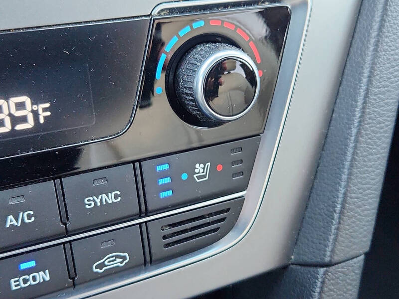 2017 Hyundai Sonata Hybrid