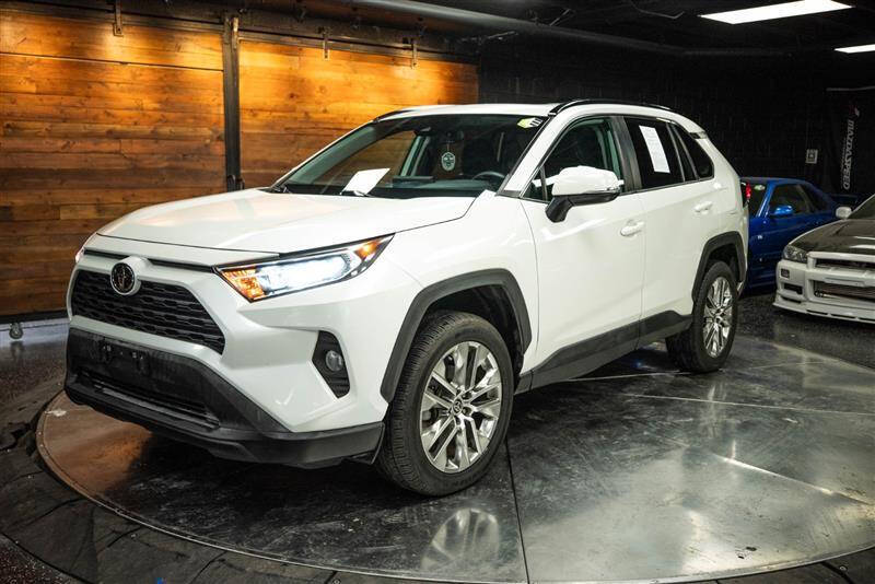 2021 Toyota RAV4 XLE Premium
