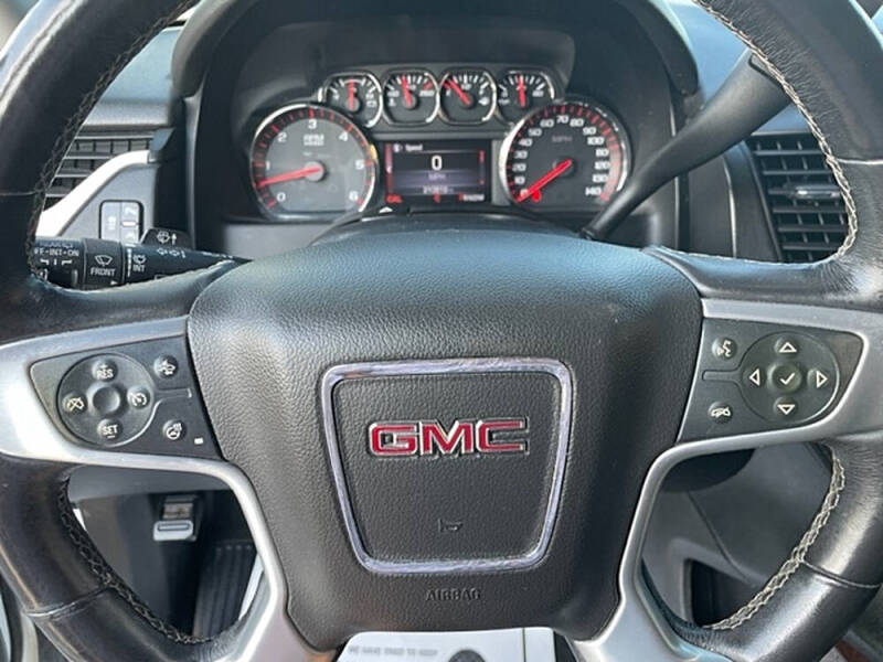 2016 GMC Yukon XL SLT