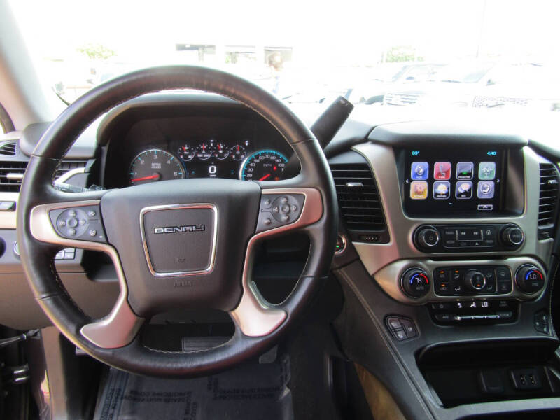 2017 GMC Yukon Denali