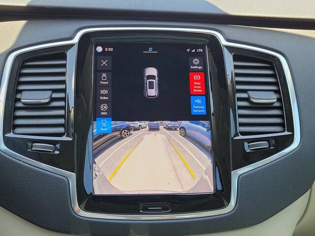 2023 Volvo XC90 B6 Plus Bright Theme 7P
