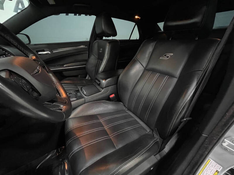 2021 Chrysler 300 S V6