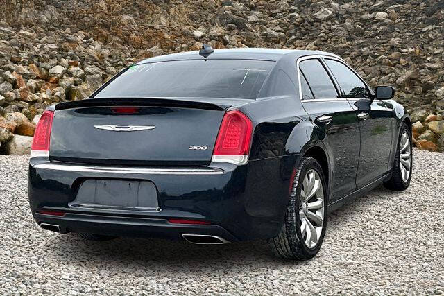 2018 Chrysler 300 Limited