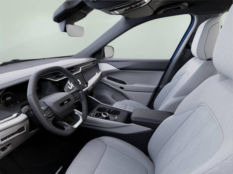 2026 Jeep Cherokee Laredo