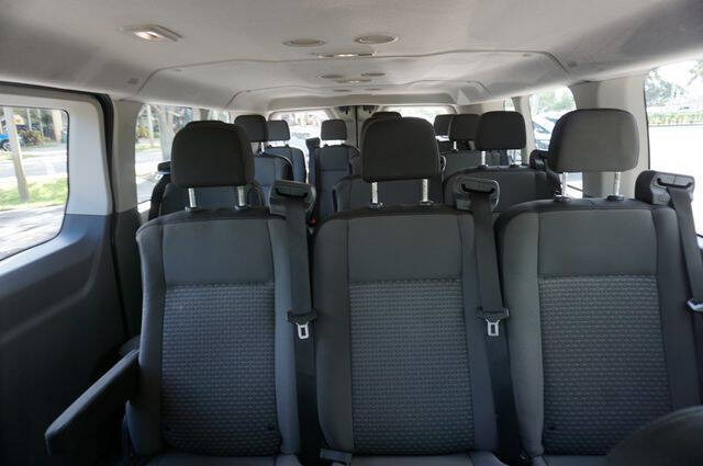 2024 Ford Transit 350 XLT