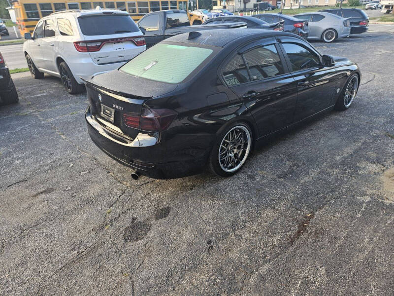 2015 BMW 3 Series 320i