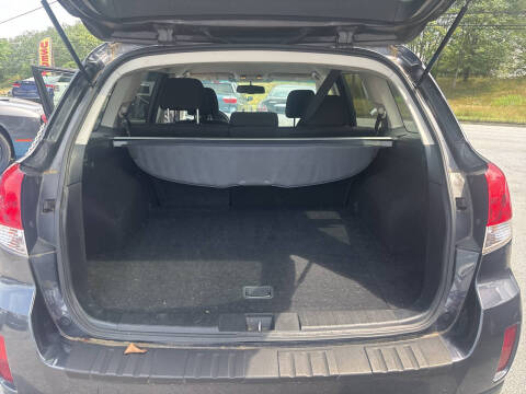 2013 Subaru Outback 2.5i Premium