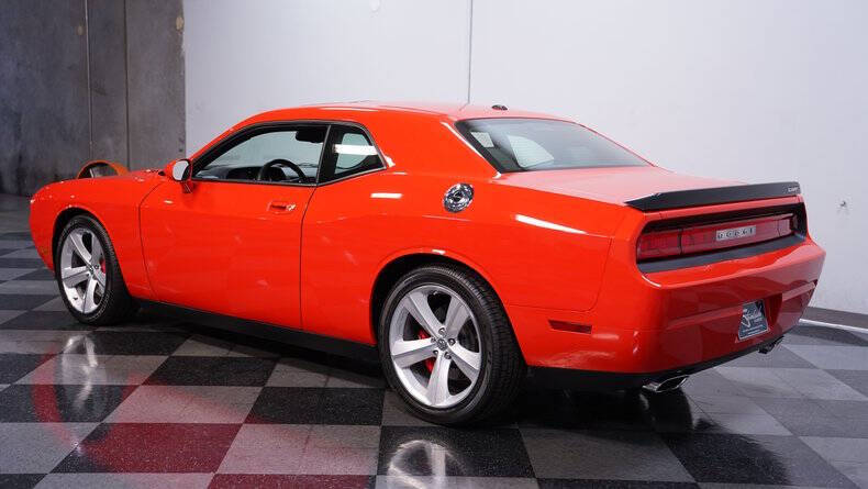 2008 Dodge Challenger SRT8