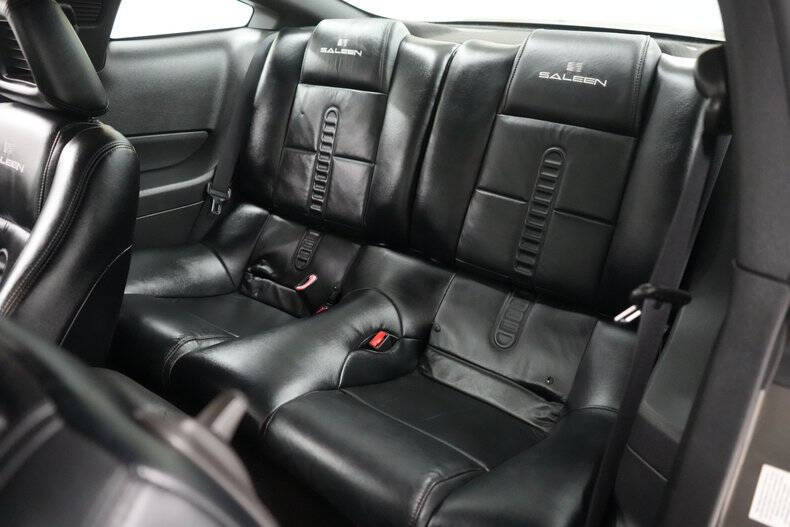 2005 Ford Mustang