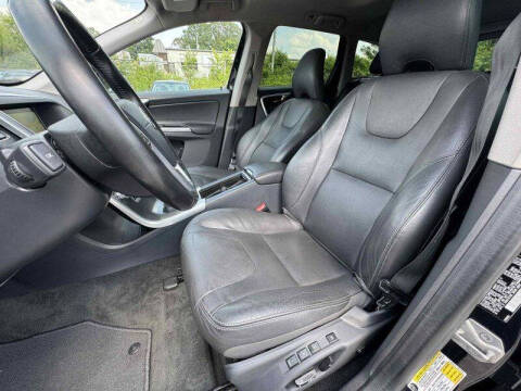 2016 Volvo XC60 T5 Premier