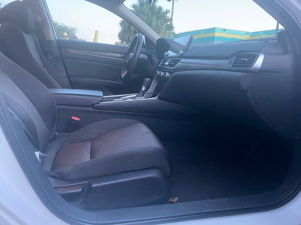 2018 HONDA Accord Sedan