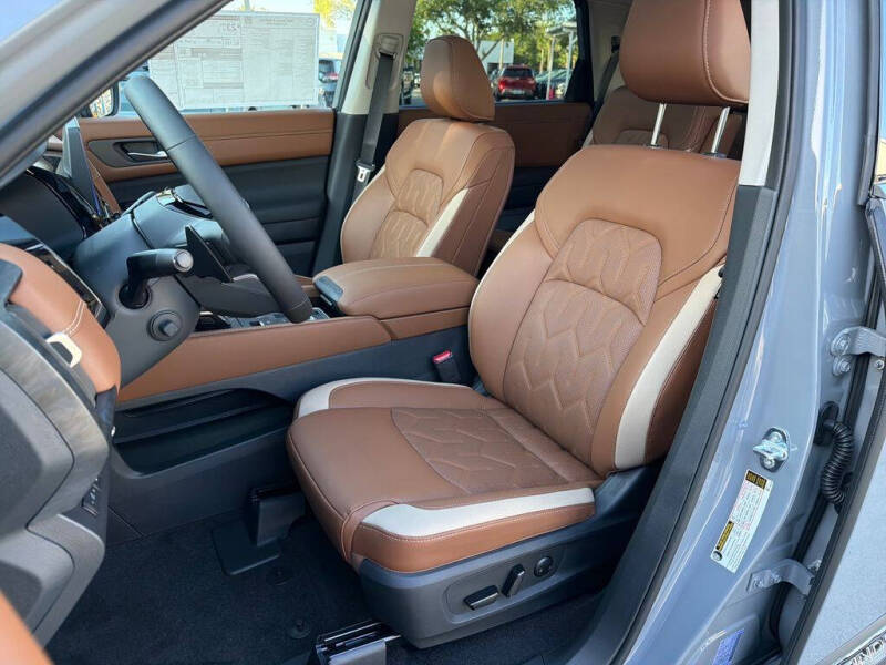 2026 Nissan Pathfinder Platinum