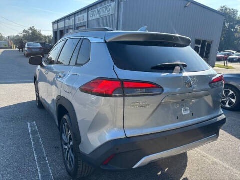 2022 Toyota Corolla Cross XLE