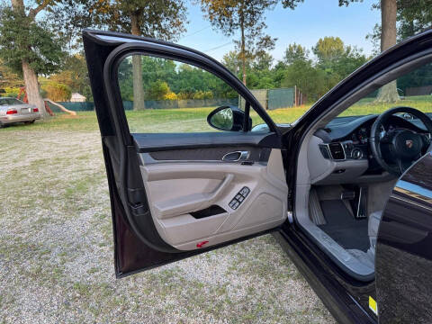 2011 Porsche Panamera Turbo