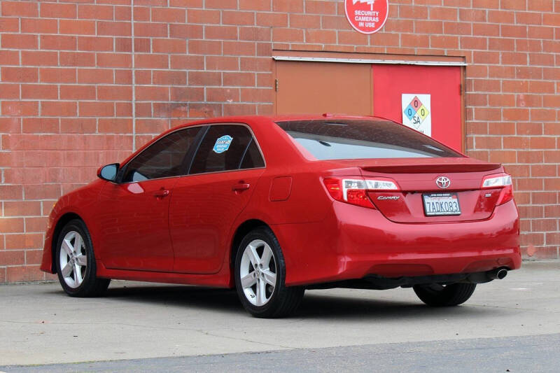 2013 Toyota Camry SE