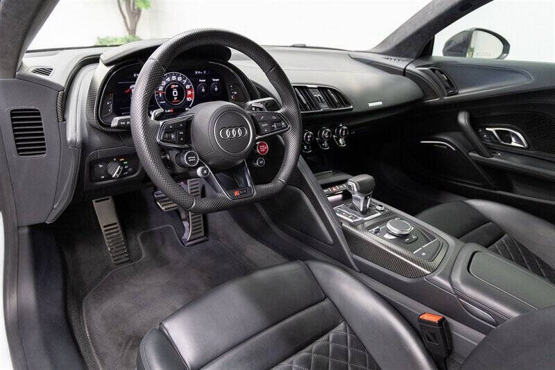2017 Audi R8 5.2 quattro V10 Plus